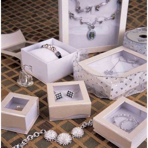 Luxurious Jewelry Boxes